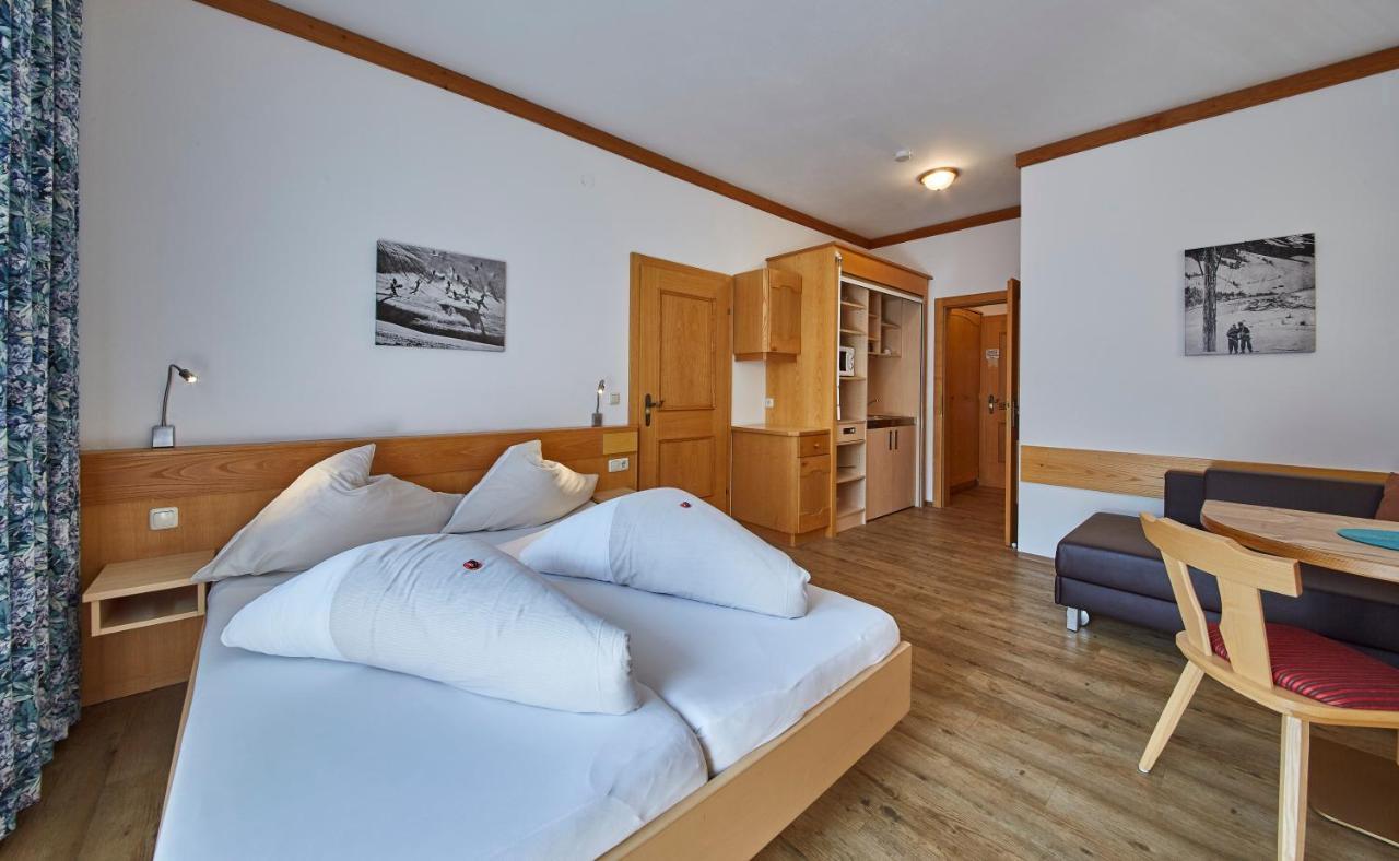 Apart-Hotel Forellenhof سالباخ هينترغليم الغرفة الصورة